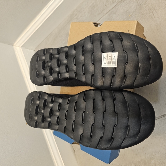 NWT Skechers Women's Black Comfort Shoes GO WALK LITE Size 8 - Picture 3 of 5